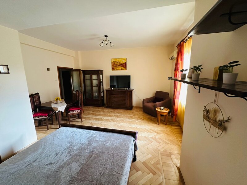 Universitate, Muzeul Bucuresti, Centrul Istoric, 36mp, metrou, oportunitate