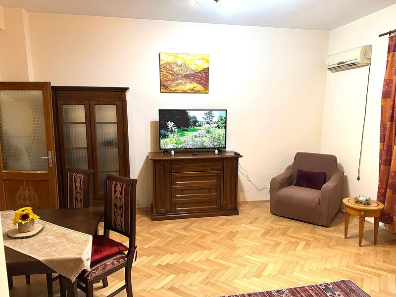 Universitate, Muzeul Bucuresti, Centrul Istoric, 36mp, metrou, oportunitate